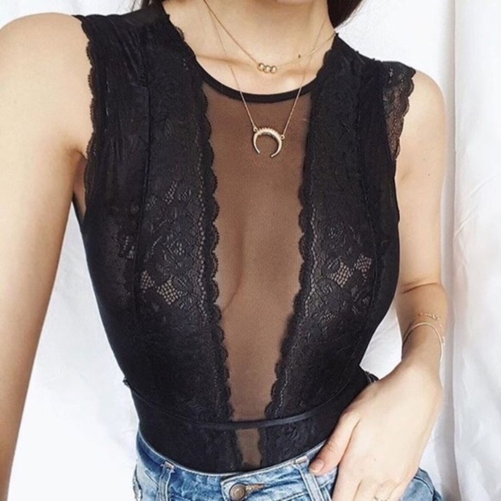 Brandy Melville Lace Black Bodysuit